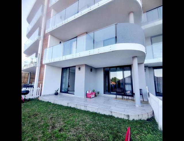 2 BEDROOM APARTMENT FOR SALE IN WINDERMERE